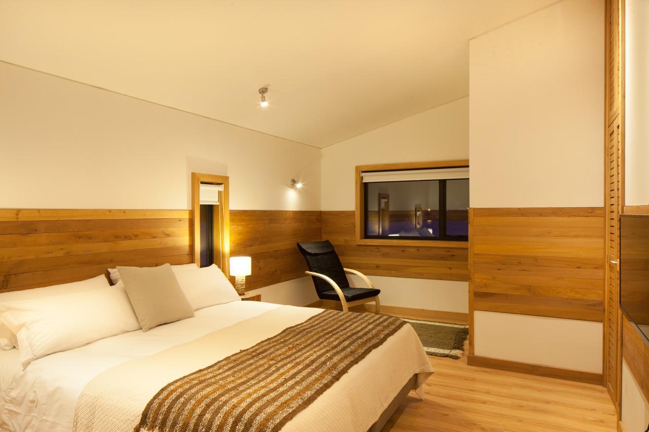 Palafito Del Carpintero Aparthotel Castro Bagian luar foto
